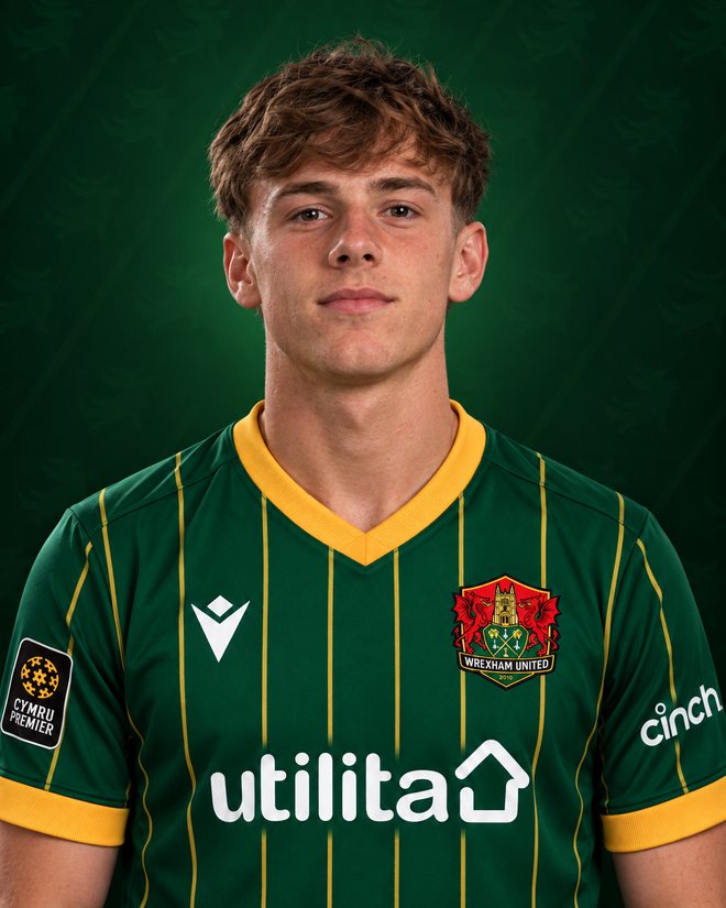 Elis Wynne — Wrexham United FC